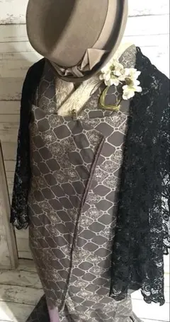 5872◆アンティーク着物袷グレー亀甲柄牡丹唐草正絹大正浪漫な逸品　上品美品