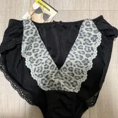 トリンプ　黒✖︎水色模様レースショーツ　Lサイズ