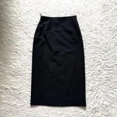 伊太利屋　シンプル￼ タイトスカートのサムネイル