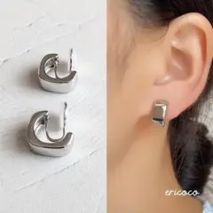 【残り1点】no.110 シルバースクエアイヤリング ノンホール