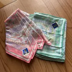 【新品未使用】Yves Saint Laurent 花柄ハンカチ 2枚セット