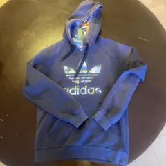 adidas フード付きパーカー Mサイズ