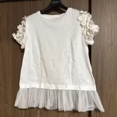 Chesty 半袖Tシャツ フラワーモチーフ チュール裾 ホワイトのサムネイル