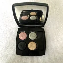 CHANEL アイシャドウ 95 スパークリングサテンのサムネイル
