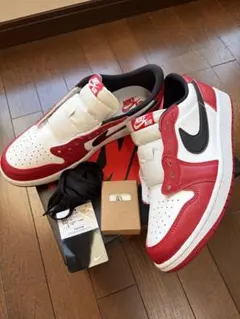 Nikeエアジョーダン1レトロ Low OG Chicago(2025年)