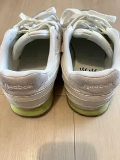 Reebok スニーカー