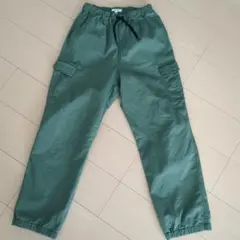 グリーン パンツ