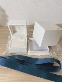 4℃ ジュエリー用ギフトボックス ホワイト