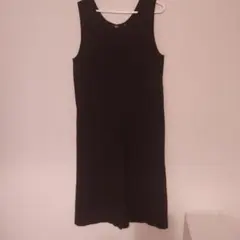 UNIQLO ブラック ノースリーブワンピース M
