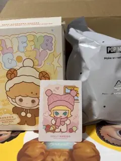 POP MART ポップビーンMOLLY ぬいぐるみペンダント