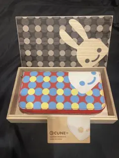 希少CUNE キューン　ドットロングウォレット　うさぎ　長財布　ラウンドジップ
