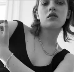 Justine ClenquetジュスティーヌクランケJane ネックレス