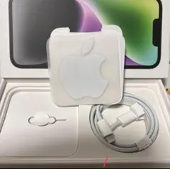 箱＆Lightningケーブル　iPhone14