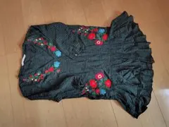 ZARA　ダークグリーンチェック刺繍チュニック