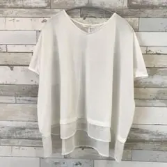 レディース　トップス　美品　ゆったり　プルオーバー　ホワイト　涼しい