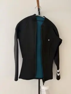 Item thumbnail for item e9cb2a6d-ebdf-4f25-b12e-9e3269ab4e38