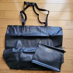 ZUCCAズッカ ブラック ビックトートバッグ & ポーチ セットレザー調