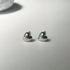ete ビジューミニマムピアス - メルカリ