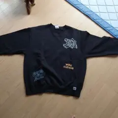 黒 スウェット トレーナー グラフィック