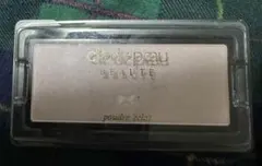 クレ・ド・ポー ボーテ プードルエクラ フェイスパウダー31番