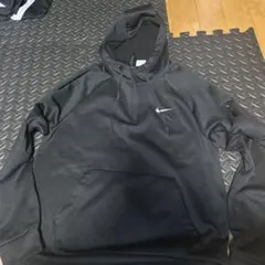 Nike Therma-Fit パーカー Lサイズ ブラック