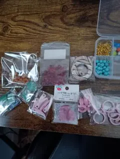 早いもの勝ちビーズ・アクセサリー材料セットまとめ売り