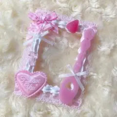 硬質ケースデコ ホイップデコ ケースデコトレカケース 量産型 ピンク 白 いちご