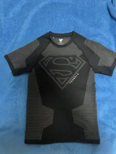 正規品　YOUNG LA スーパーマン　コンプレッションTシャツ　新品未使用 2026年最新】YOUNGLA tシャツの人気アイテム - メルカリ