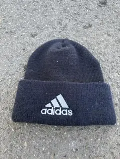 アディダス adidas ビーニー ニット帽 黒 ヴィンテージ