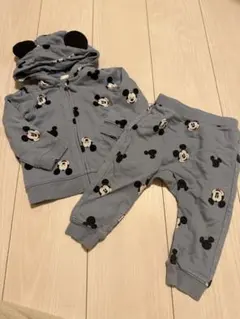 H&M ミッキーマウス　セットアップ　6-9M