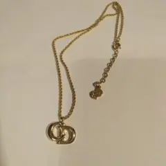 クリスチャンディオール　ロゴ ネックレス　ゴールド