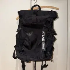 Coleman ATLAS ロールトップ バックパック ブラック