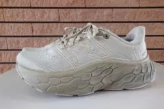 着用1回☆ニューバランス フレッシュフォームXモアv４ランニングシューズ23cm