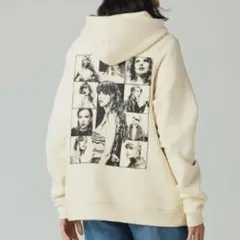 【限定値下げ中】Taylor Swift テイラースウィフト　パーカー L Taylor Swift(テイラー スウィフト) パーカー・フーディ(レディース