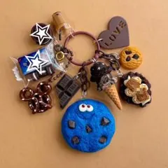じゃらじゃらキーホルダー マーブルチョコアイス クッキー 367 - メルカリ