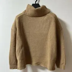 earth music &ecology タートルネックニット