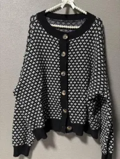 レトロな気分。2way配色ジャガードオーバーサイズニットカーデ