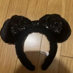 ディズニーミニー黒カチューシャ