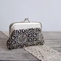 ミニがま口ポーチ*インド刺繡リボン*ブラックC