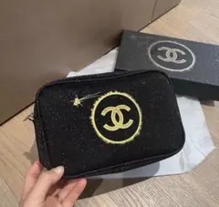 シャネル　ノベルティ 限定 ポーチ
