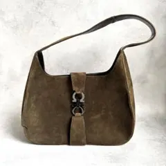 サルヴァトーレフェラガモ　スエード　ホーボー　ワンショルダーバッグ　ガンチーニ