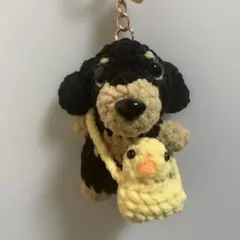 ハンドメイド あみぐるみ ダックスフンド キーホルダー