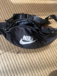 NIKEウエストバッグ