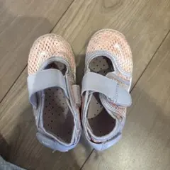 Nike メッシュサンダル ピンク