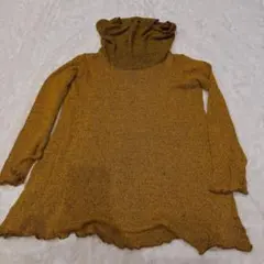 ⭐️匿名配送 タートル 薄手 ニット セーター トップス S マスタード