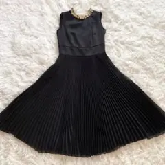 限定お値下げトゥモローランドBallseyアコーディオンプリーツワンピース　黒