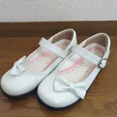 ホワイトリボン付きフォーマルシューズ