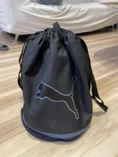 PUMA プールバッグ 黒 ロゴ入り
