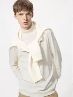 ユニクロ メリノタートルネックセーター（メンズ XS）オフホワイト