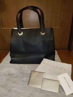 ブルガリ トートバッグ 鞄 黒 バッグ 手提げ BVLGARI レザーのサムネイル